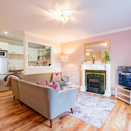 Townhouse In Dockland Villa Galway Exterior photo